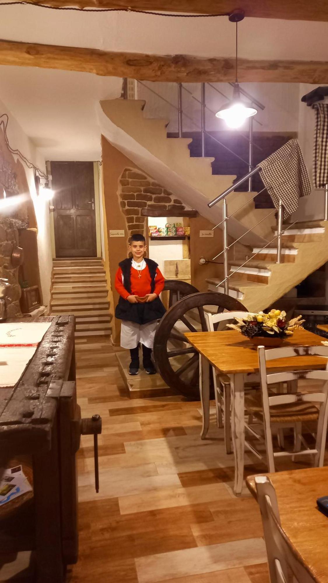 "B&B Santu Giuvanni" Fonni Eksteriør bilde